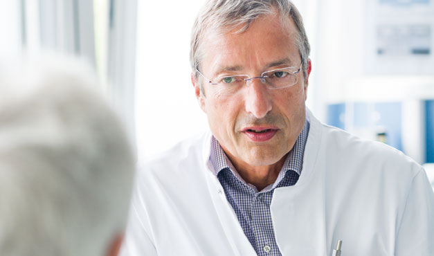 Interner Link: Verlinkung zu Operative Behandlung