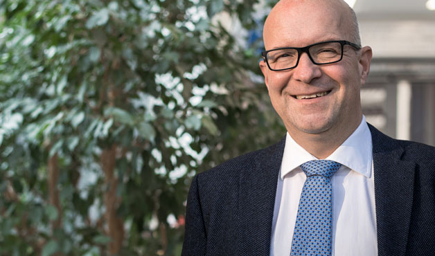 Portrait Dr med Matthias Bohle